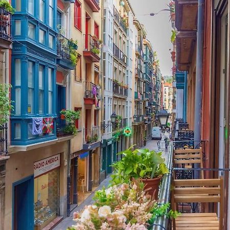 Piso Diseno Deluxe Casco Viejo Entrada Autonoma Y Ascensor Leilighet Bilbao Eksteriør bilde