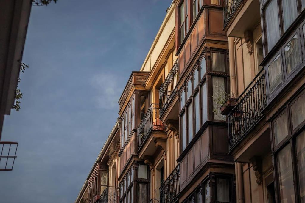 Piso Diseno Deluxe Casco Viejo Entrada Autonoma Y Ascensor Leilighet Bilbao Eksteriør bilde